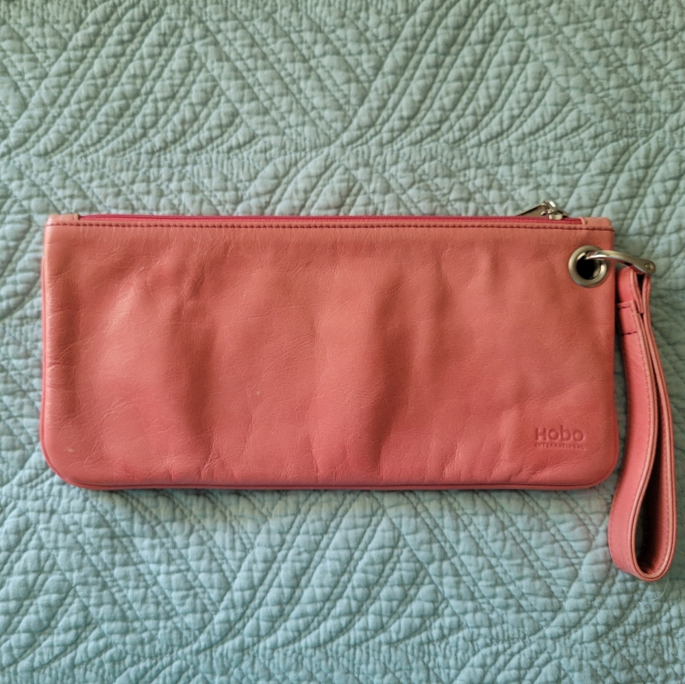 Hobo wristlet/clutch